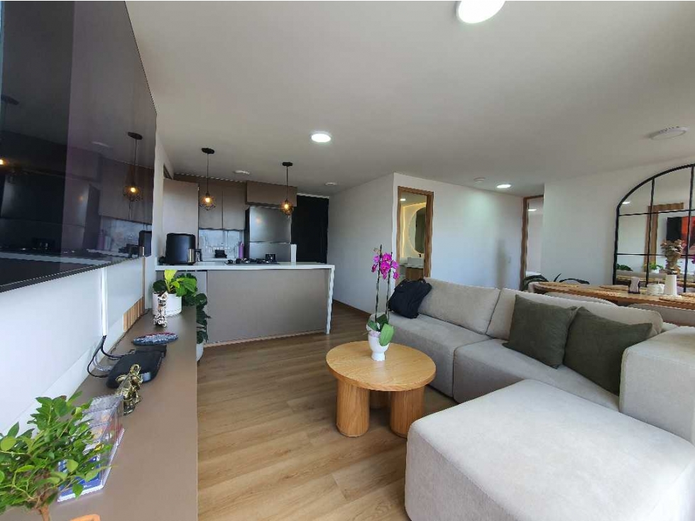 VENTA DE APARTAMENTO SEMI NUEVO EN ITAGÜÍ, SECTOR FATIMA. — foto 3
