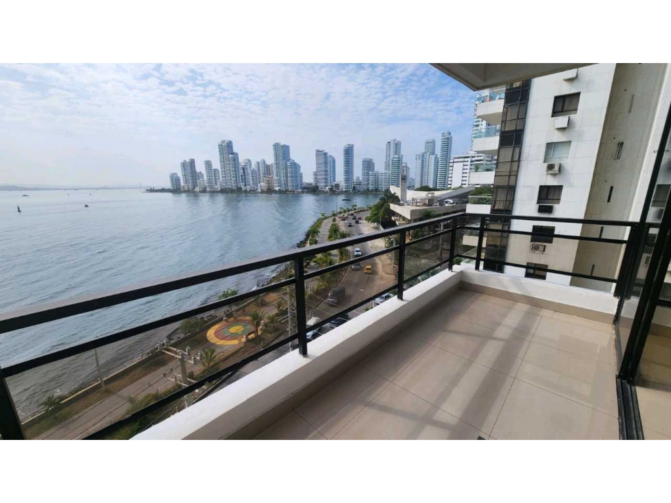 Espectacular Apartamento Remodelado con Vista a la Bahía Bocagrande — foto 3