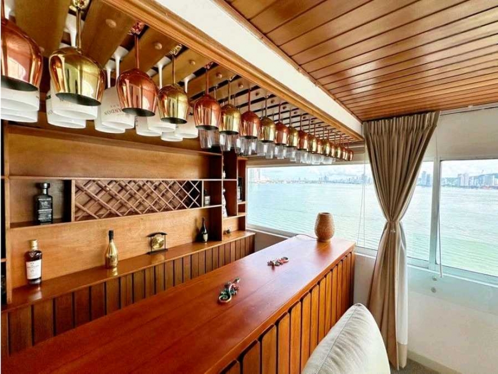 VENTA DE APARTAMENTO SOBRE LA BAHIA DE CASTILLOGRANDE