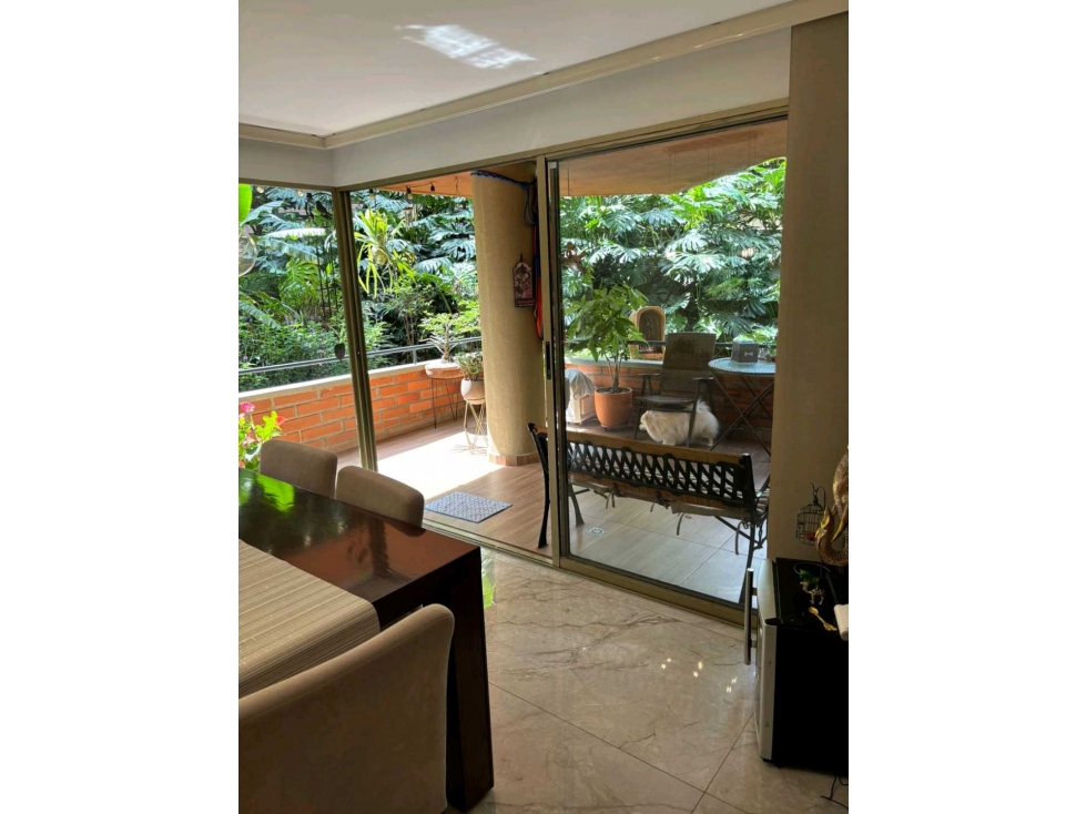 VENTA DE APARTAMENTO TIPO CASA EN EL POBLADO. — foto 4