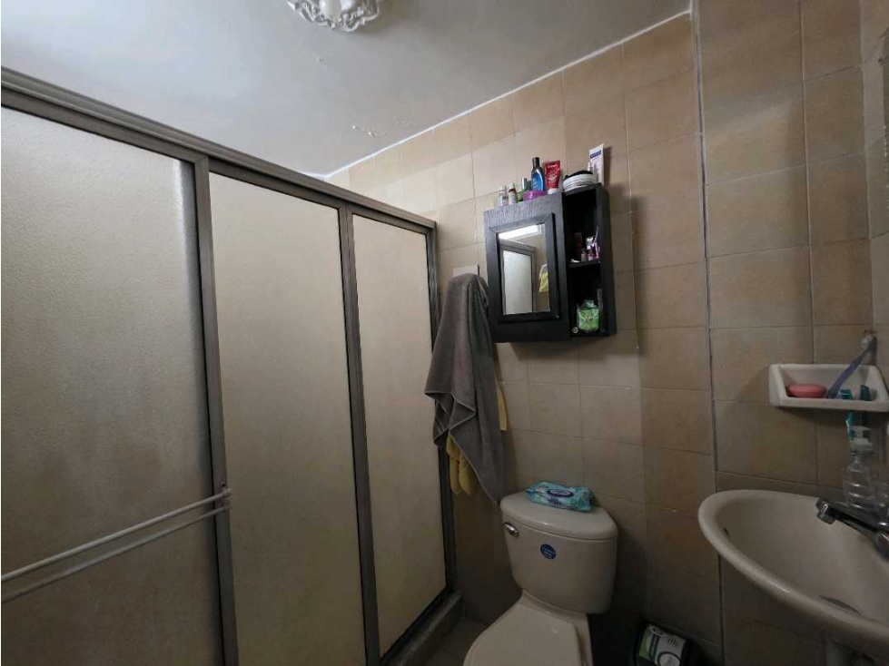 VENTA DE APARTAMENTO TIPO CASA ENVIGADO PARTE PLANA, SEGUNDOPISO — foto 5