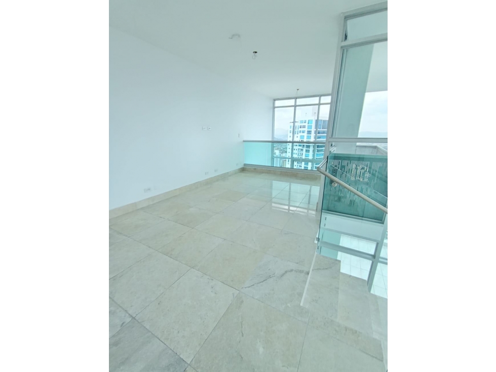 VENTA DE APARTAMENTO TIPO LOFT EN PH COSTANERA 234M2 JP — foto 3