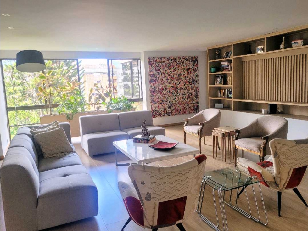 Venta de apartamento totalmente remodelado en el Poblado/Castropol — foto 4