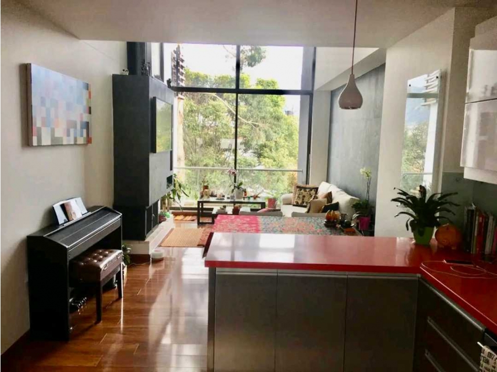 Venta de apartamento Triplex en Puente Largo