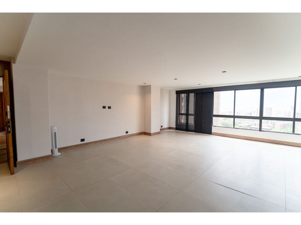 SE VENDE APARTAMENTO SECTOR VERONA, POBLADO 188.65 MT2 — foto 6