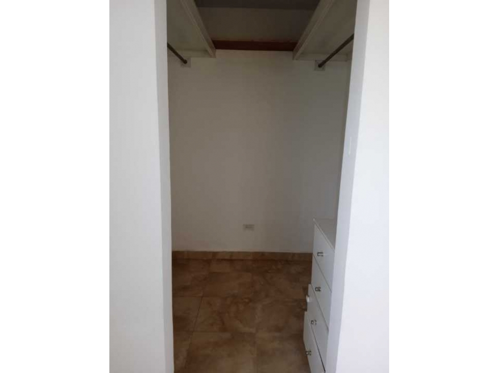 SE VENDE APARTAMENTO EN VILLA LUCIA — foto 2