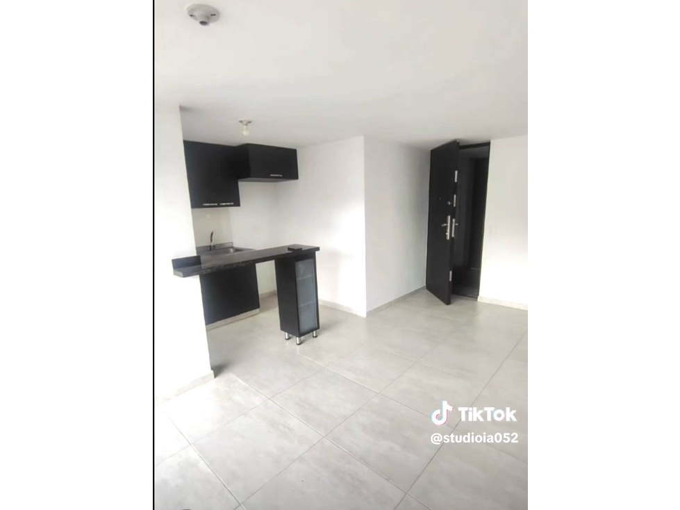 Venta de apartamentos en Sabaneta parte plana — foto 2