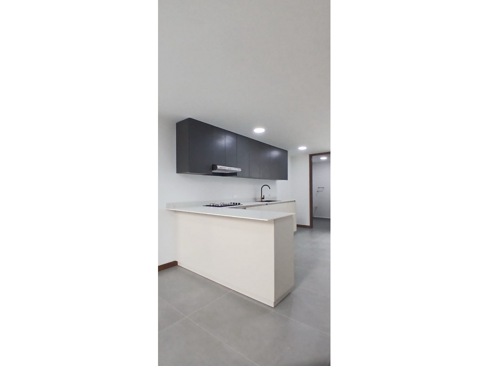 Venta de apartamentos NUEVOS en LAURELES con PRECIO ESPECIAL — foto 2