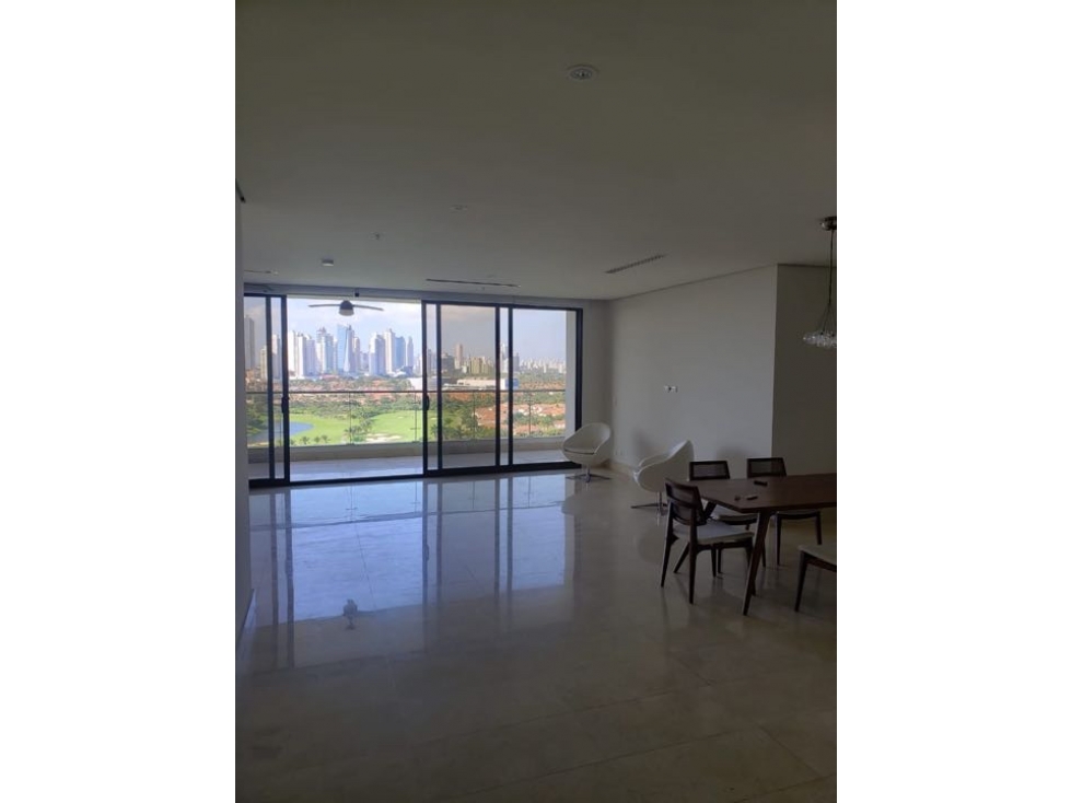 VENTA O ALQUILER DE DE APARTAMETO EN SANTA MARIA 300M2 LA VISTA JP