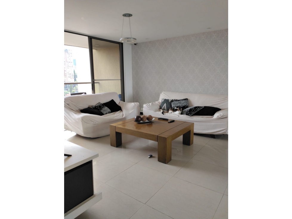 VENTA DE APRTAMENTO EN POBLADO -BALSOS