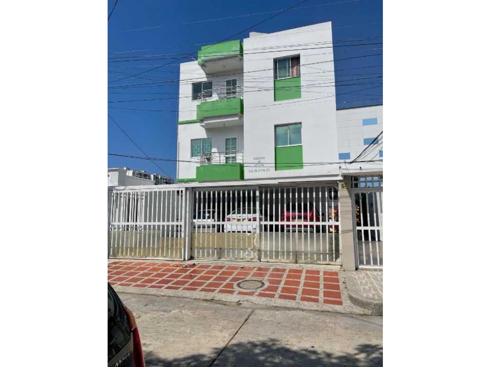 Venta de apto 3 habitaciones 2 baños zona de labores aire acondiciona