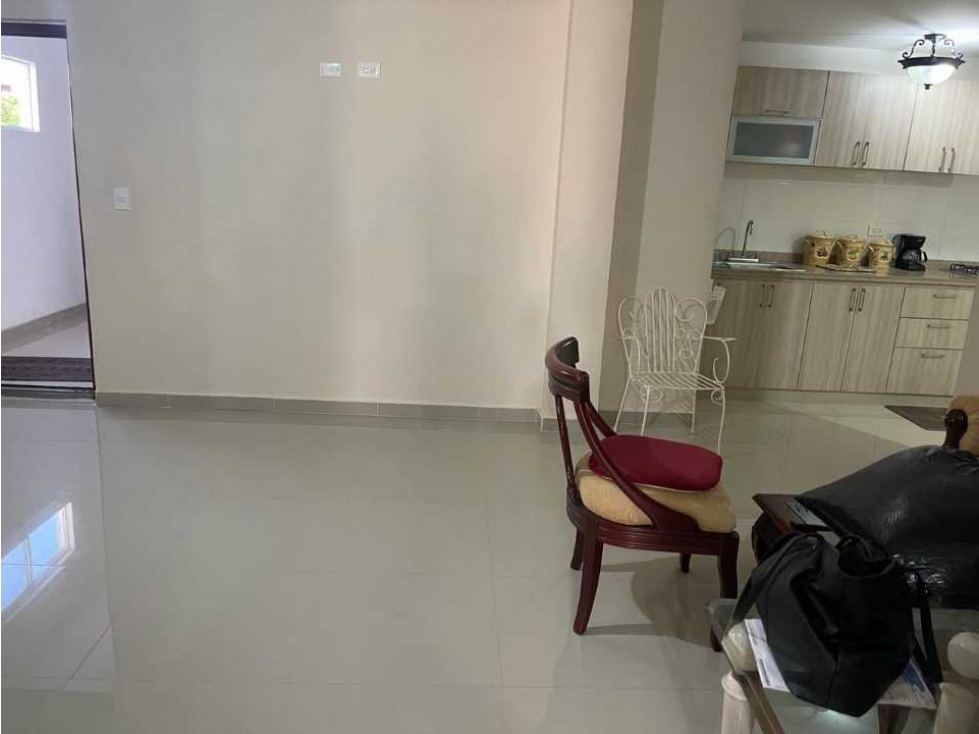 Venta de apto 3 habitaciones 2 baños zona de labores aire acondiciona — foto 6
