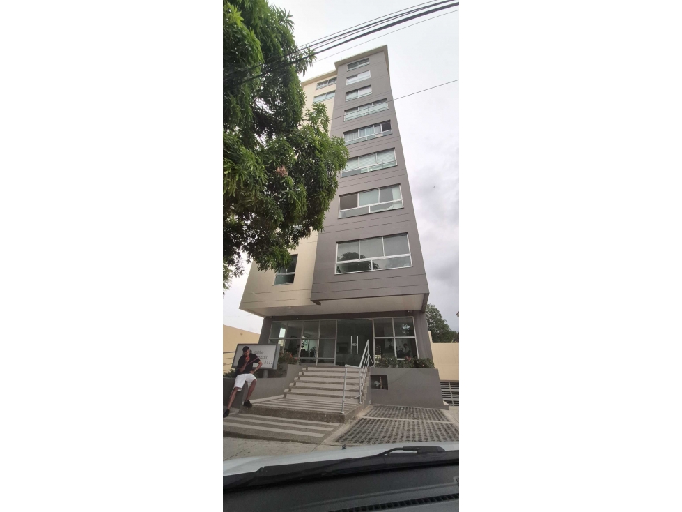 VENTA DE APTO DE 1 HABITACION LIBRE DE DEUDAS BARRIO GRANADILLO