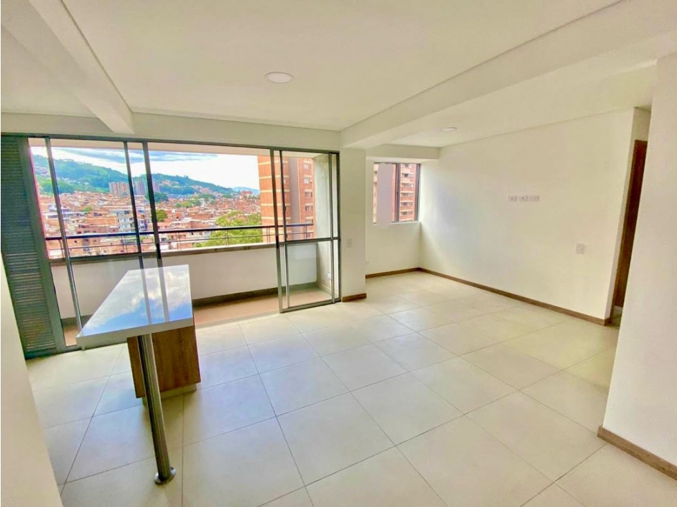 Venta de Apto Nuevo Itagui — foto 2
