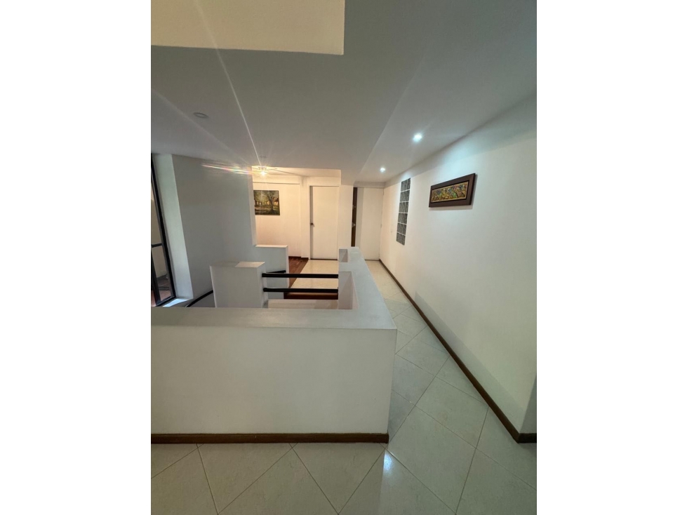 Venta de Apartamento poblado, sector la Concha - 2