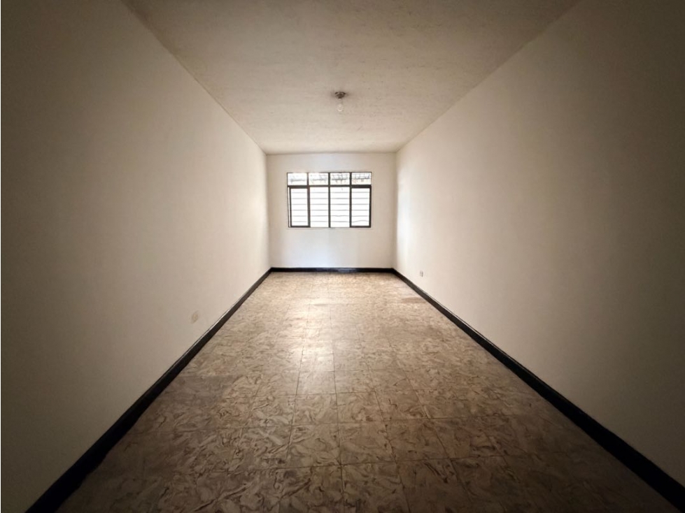 VENTA DE BODEGA CON OFICINAS EN CALI CENTRAL BARRIO LAS DELICIAS — foto 5