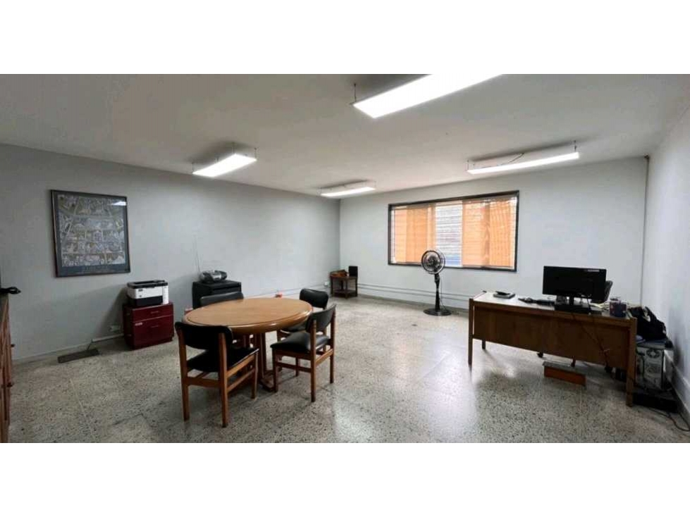 VENTA DE BODEGA EN ITAGÜÍ, A 100 METROS DE LA AUTOPISTA SUR. — foto 4