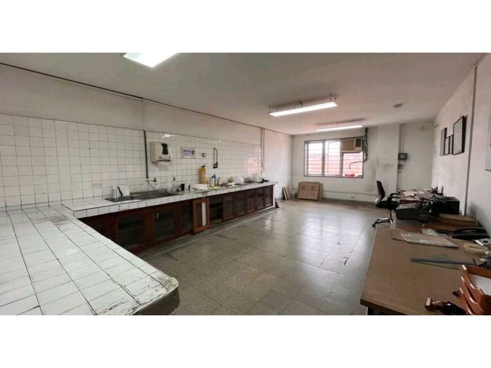 VENTA DE BODEGA EN ITAGÜÍ, A 100 METROS DE LA AUTOPISTA SUR. — foto 5
