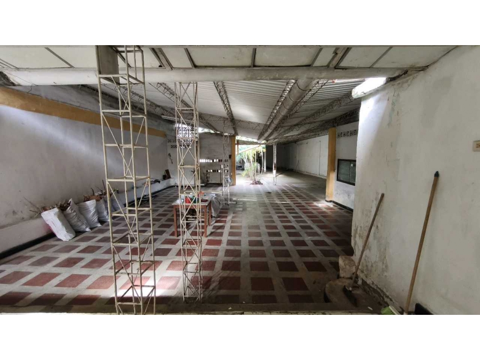 VENTA DE BODEGA EN SINCELEJO CENTRO PARA REMODELACION - 6