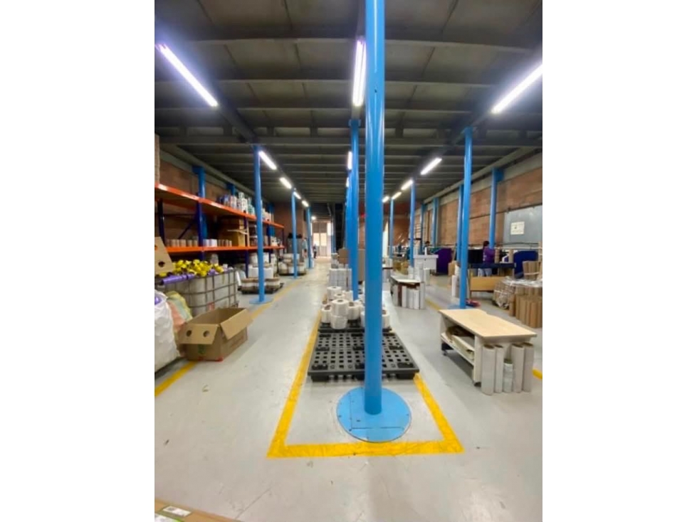 VENTA DE BODEGA ITAGUI FABRICAS UNIDAS - 6