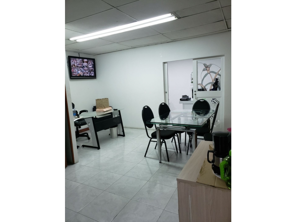 Venta de bodegas en Barrio Colombia Medellín (Calle de Triada) — foto 6