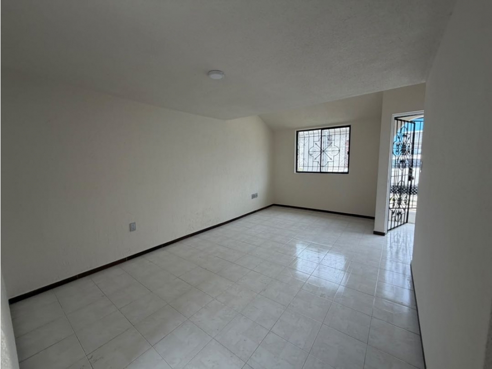 Venta de caaa recien remodelada en Frqccionamiento Colosio - 3