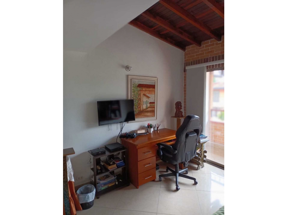 Venta de casa 160m2 Suramérica, La Estrella en unidad completa — foto 4