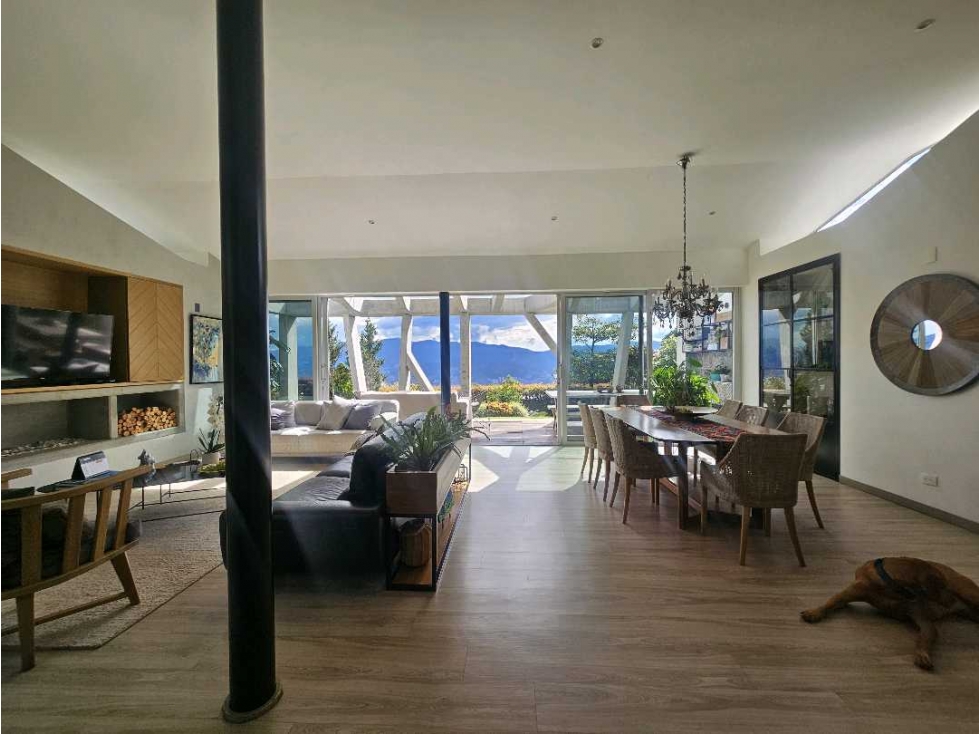 Venta de Casa 1 nivel con vista en Las Palmas, sector La Colegiatura — foto 4