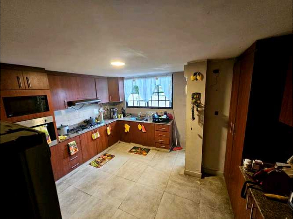 VENTA DE CASA 2 NIVELES EN VILLA ZAITA 5 HABITACIONES 470m2 JP - 6