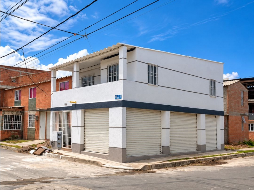 VENTA DE CASA 2 PISOS LOCALES COMERCIALES EN PAISAJE DE LAS FLORES AC