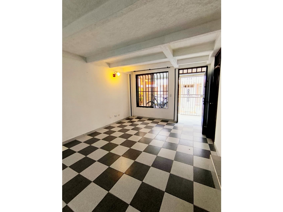 VENTA DE CASA 3 PISOS EN VILLA DE VERACRUZ EN PASAJE AC — foto 3
