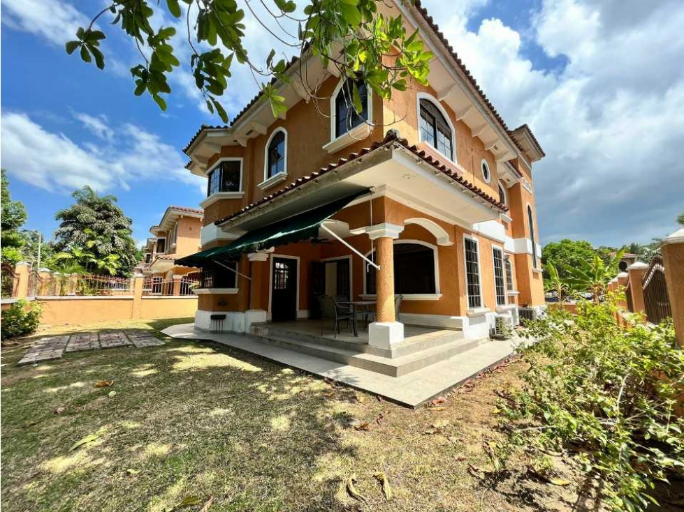 VENTA DE CASA 3 REC 3.5 BAÑOS 444 MTS CLAYTON VILLAGE — foto 2