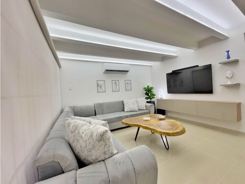 Vendemos CASA de 4 habitaciones en Manga Cartagena — foto 3