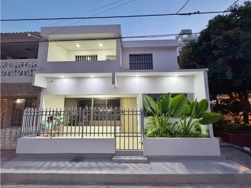 Vendemos CASA de 4 habitaciones en Manga Cartagena