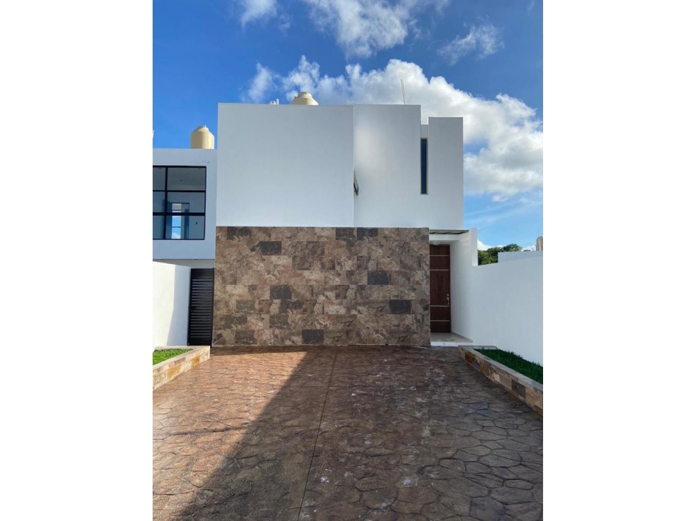 Venta Casa al Norte de Mérida con recámara PB Semiamueblada — foto 3
