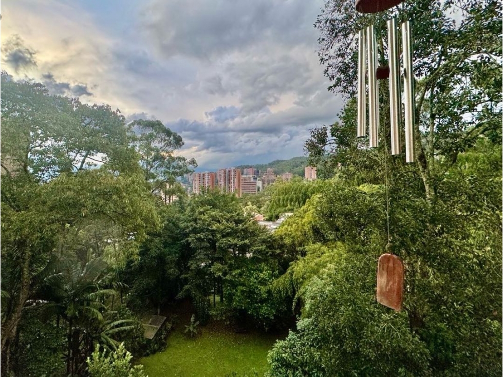 Venta de casa amplia y en una unidad excelente en el poblado — foto 3