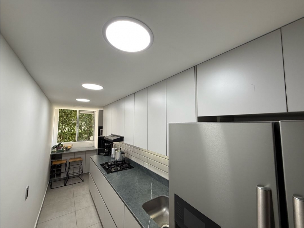 VENTA APARTAMENTO TIPO CASA CON TERRAZA Y JARDIN, PARTE PLANA POBLADO — foto 4
