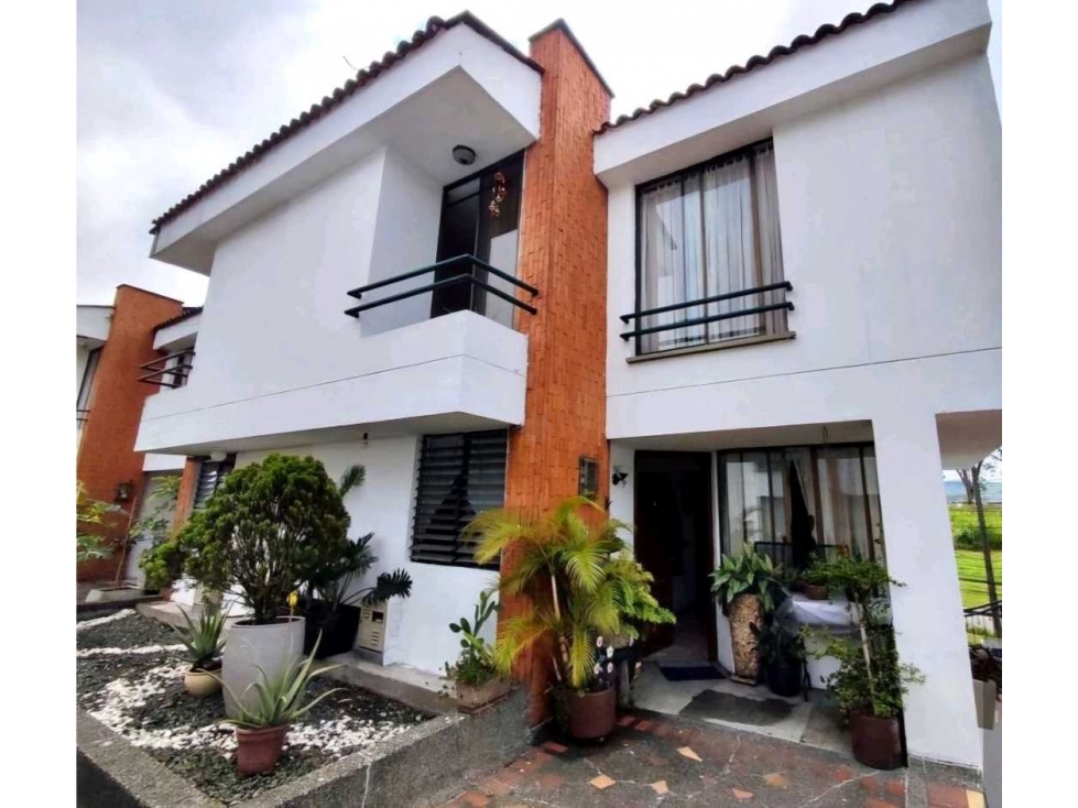 VENTA DE CASA AVENIDA SUR - HOME CENTER PEREIRA RISARALDA