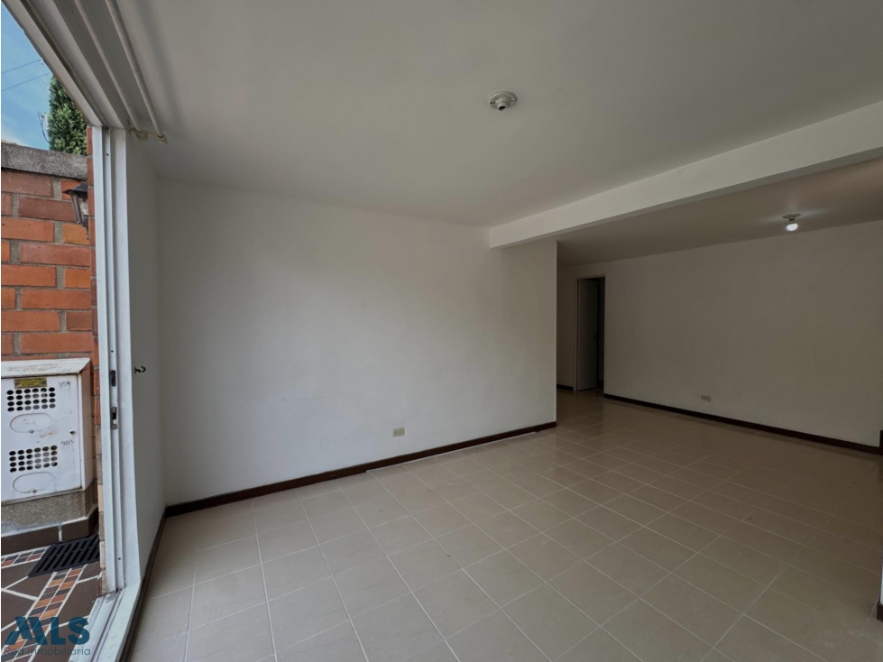 VENTA DE CASA BELEN LA MOTA MEDELLIN(MLS#269302) — foto 2