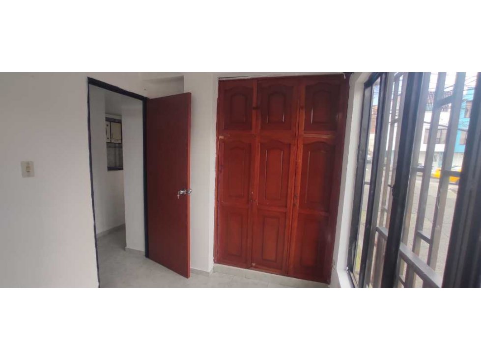 VENTA DE CASA BI FAMILIAR, BRINDA 6 RENTAS, CENTRO DE PEREIRA. — foto 6
