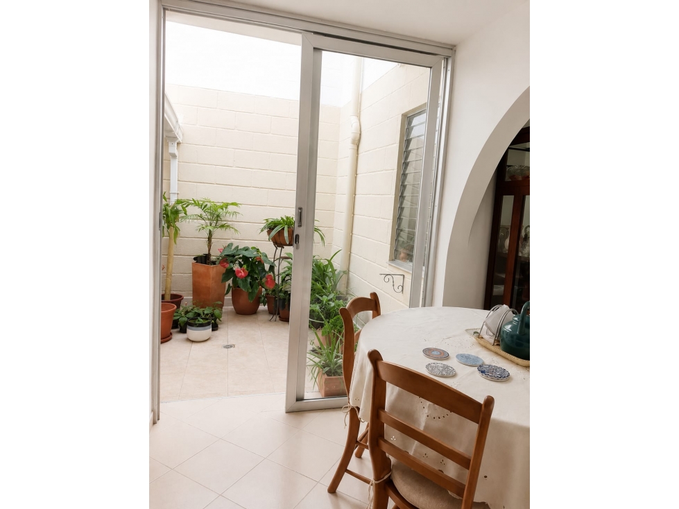 VENTA DE CASA BIFAMILIAR SABANETA- PARQUE — foto 2