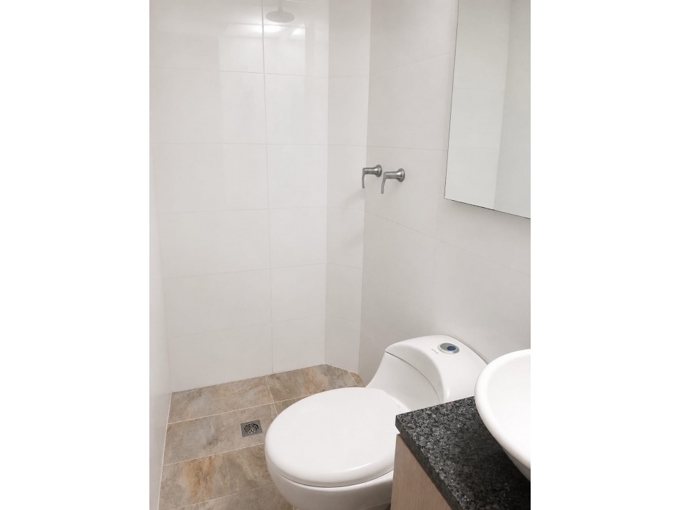 VENTA DE CASA BIFAMILIAR SABANETA- PARQUE — foto 5