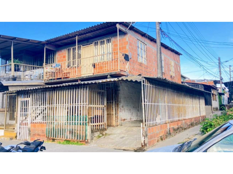 VENTA DE CASA CALARCA QUINDIO SECTOR BALCONES DE LA VILLA