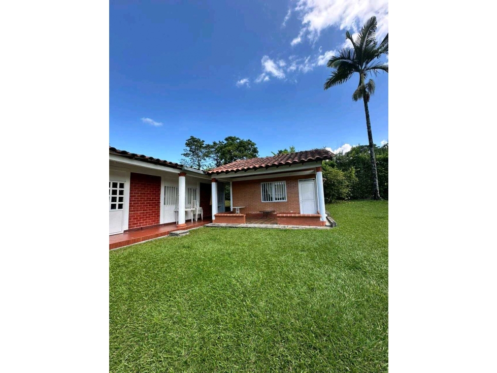 VENTA OPERMUTA DE CASA CAMPESTRE