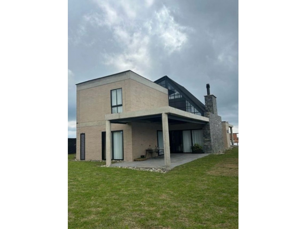 Venta de casa campestre alto de las palmas envigado unidad cerrada — foto 3