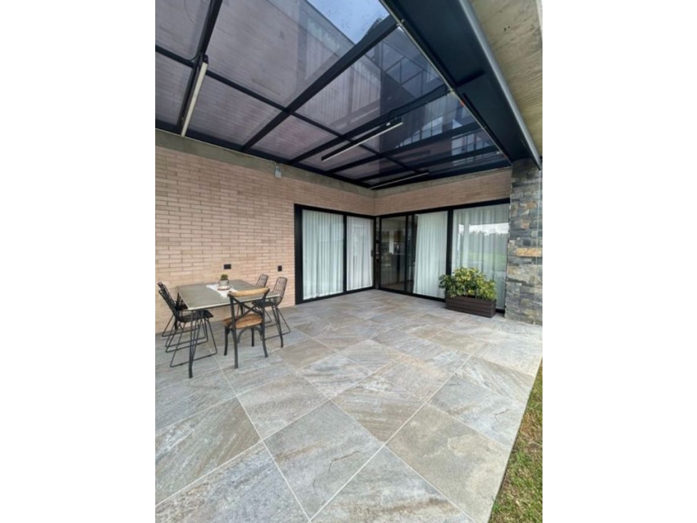 Venta de casa campestre alto de las palmas envigado unidad cerrada — foto 6