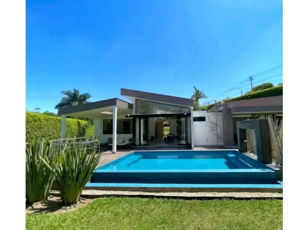 VENTA DE CASA CAMPESTRE CERRITOS RISARALDA