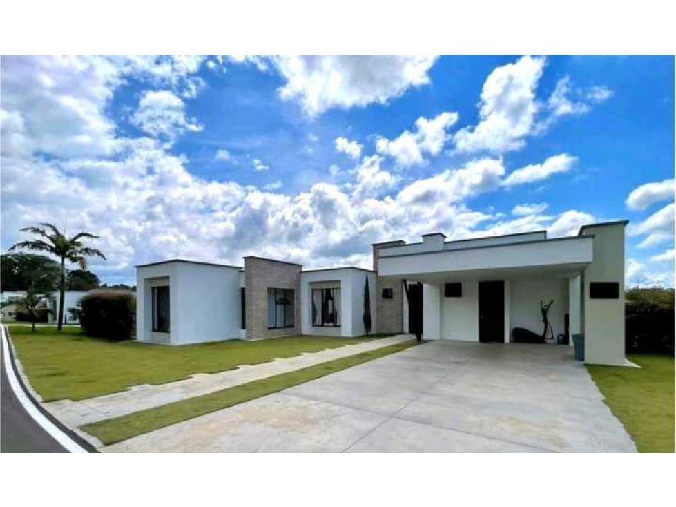 VENTA DE CASA CAMPESTRE CERRITOS RISARALDA