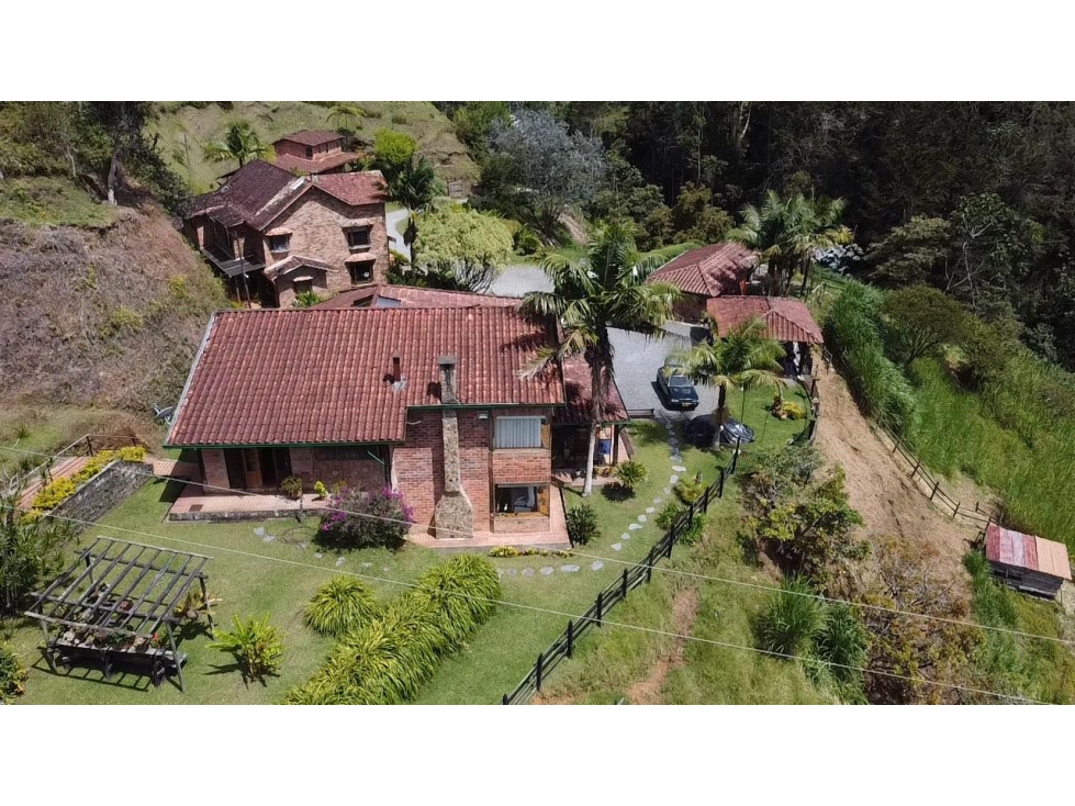 Venta de casa campestre con vista al bosque en El Retiro — foto 4