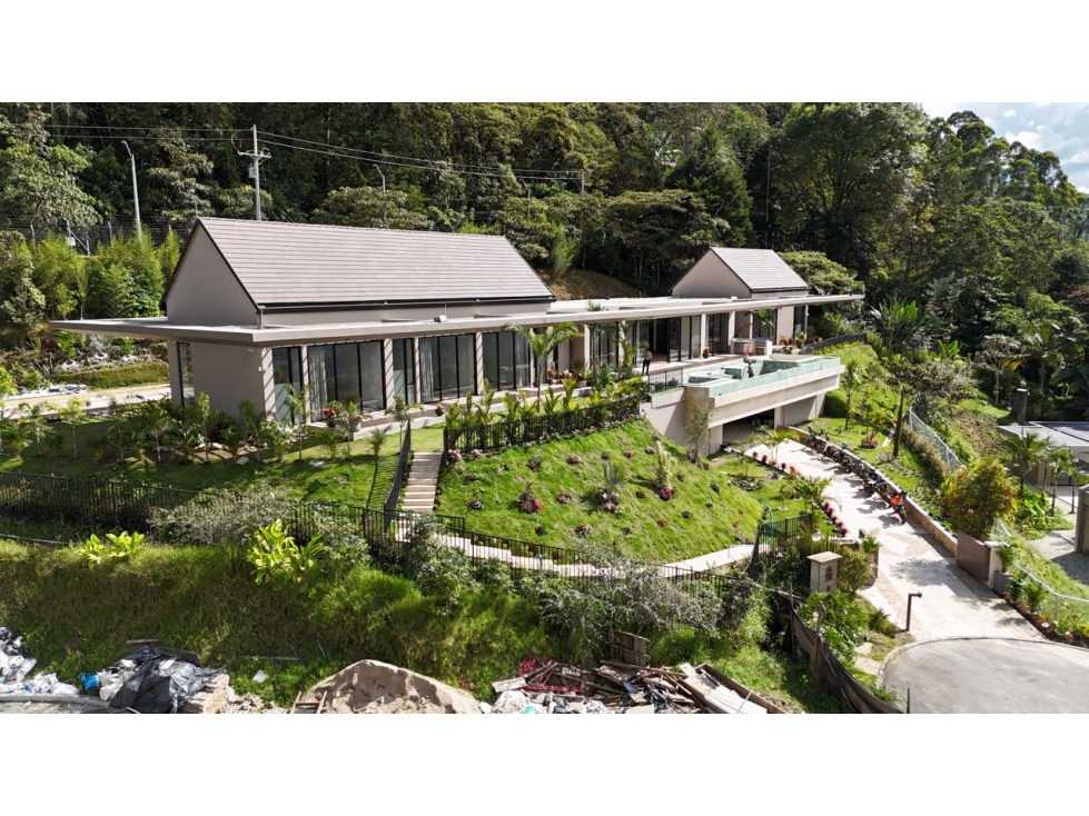 Venta de casa campestre con vista a Medellín unidadcerrada balsos — foto 2